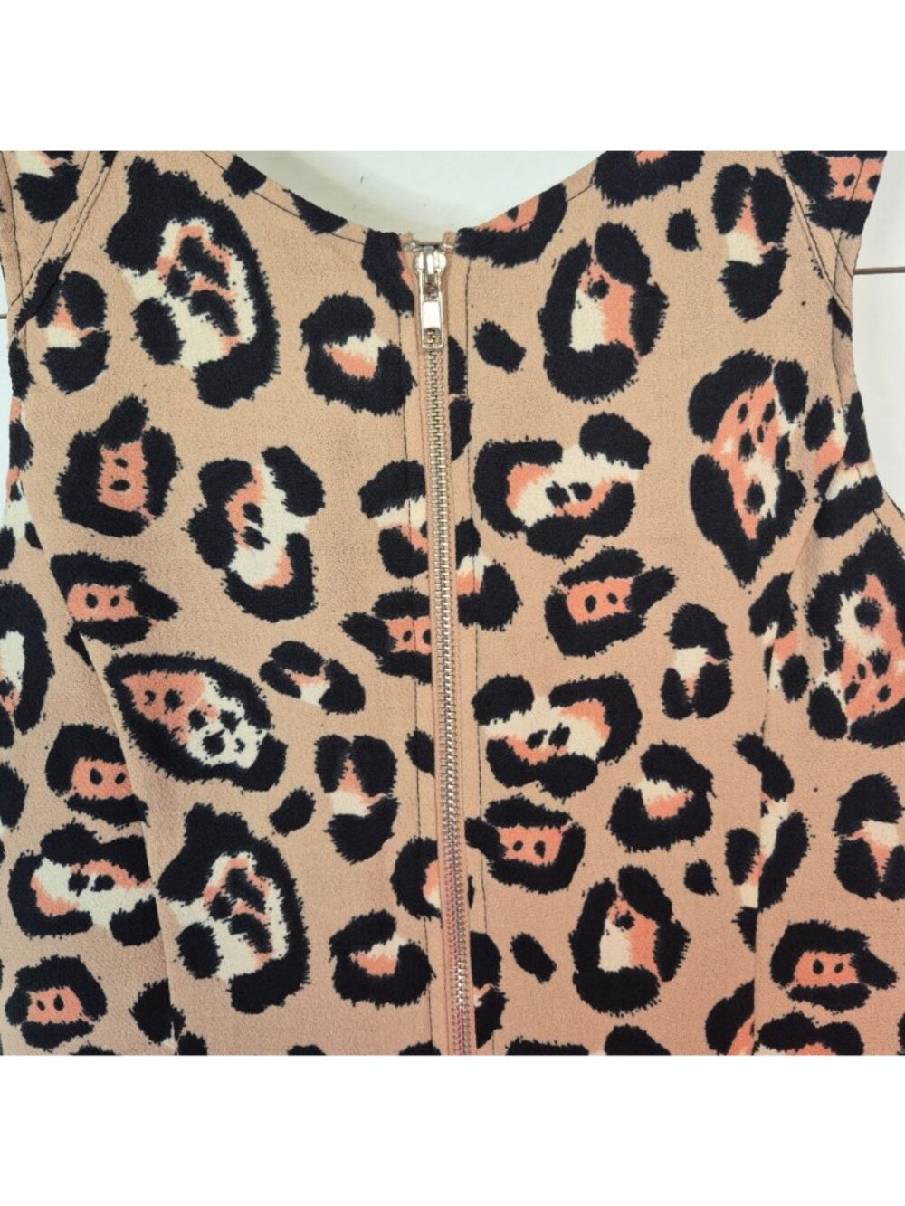 InLuv Leopard Print Sleeveless Mini Dress With Side Pockets Beige & Black Womens - Picture 8 of 8
